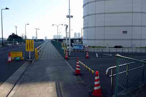 レインボーブリッジを歩く